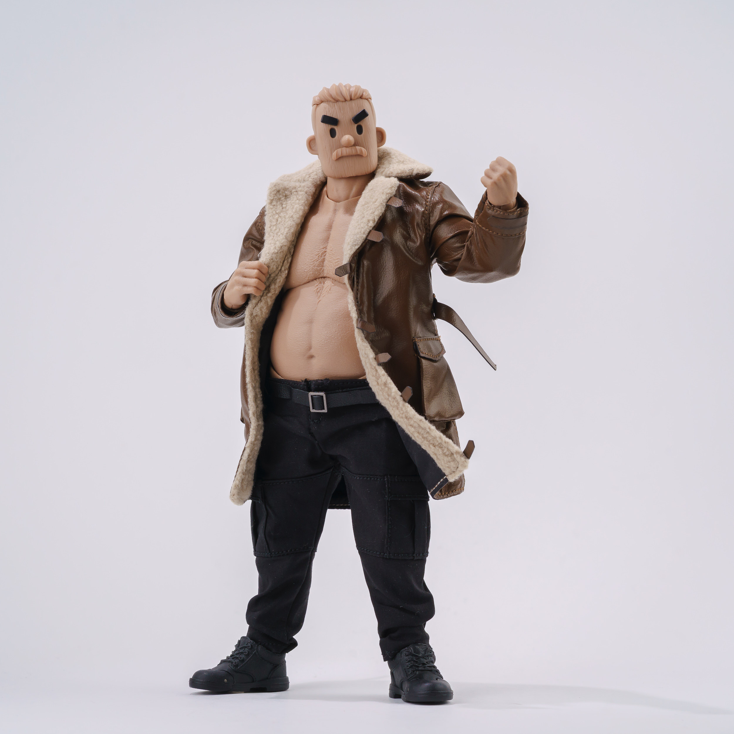 1/12 Scale Middle-aged Muscula - Leatherwork Products recension och pris