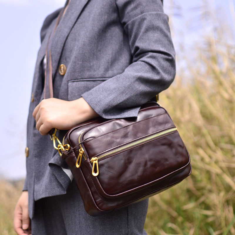 AETOO Leather women's bag cowh - Leatherwork Rivets recension och pris